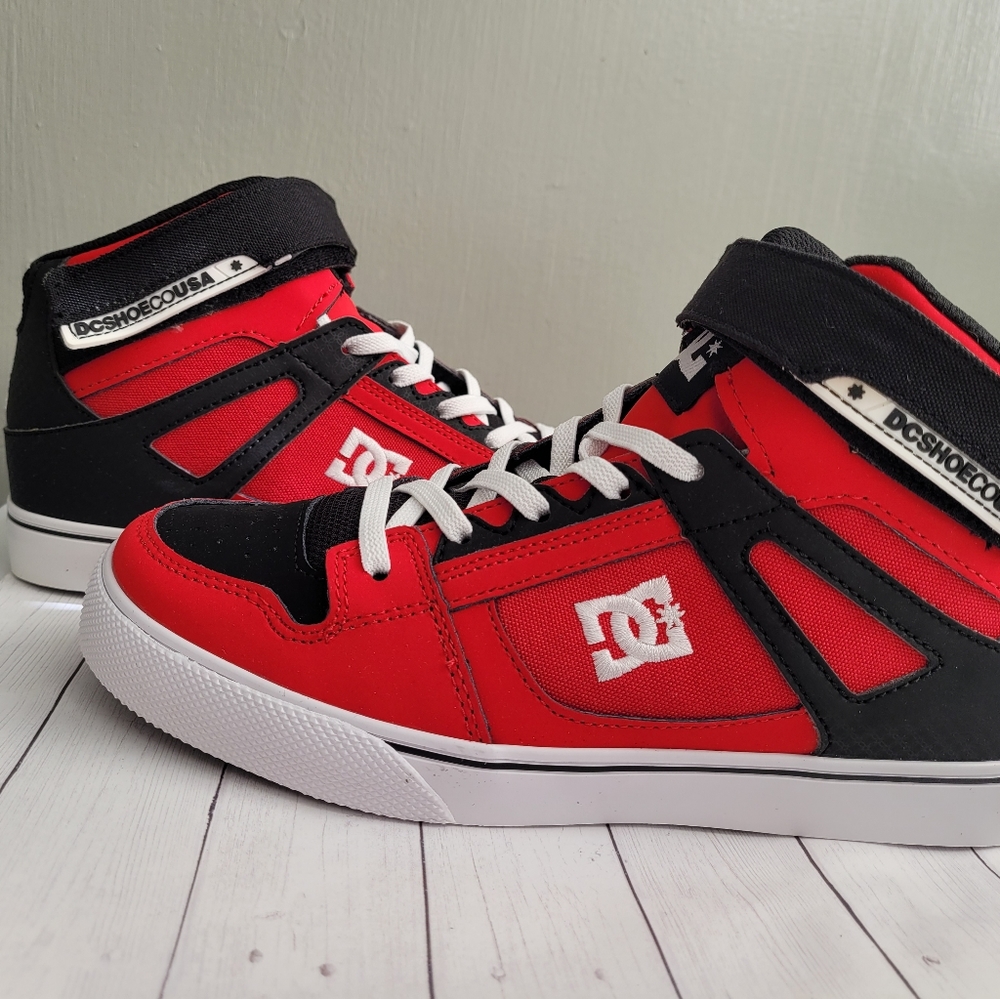 New! Black and Red Kids DC shoes